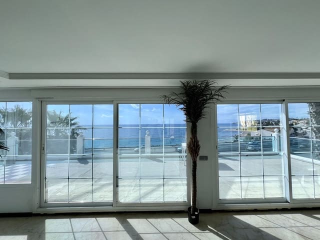 Chalet de 5 habitaciones en El Chaparral, Mijas en venta - 1.200.000 € (Ref: 9850705)