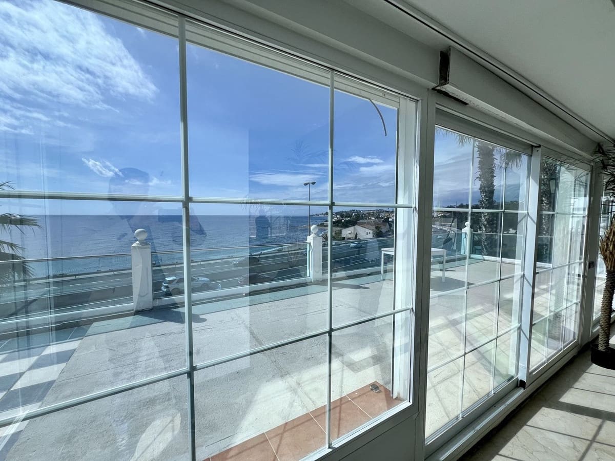 Chalet de 5 habitaciones en El Chaparral en venta - 1.200.000 € (Ref: 9850705)