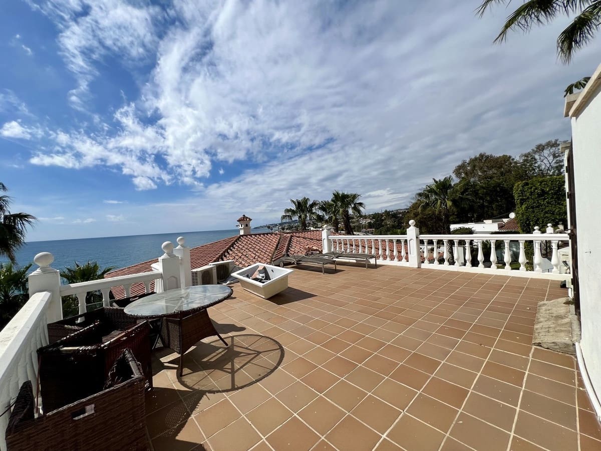 Chalet de 5 habitaciones en El Chaparral en venta - 1.200.000 € (Ref: 9850705)