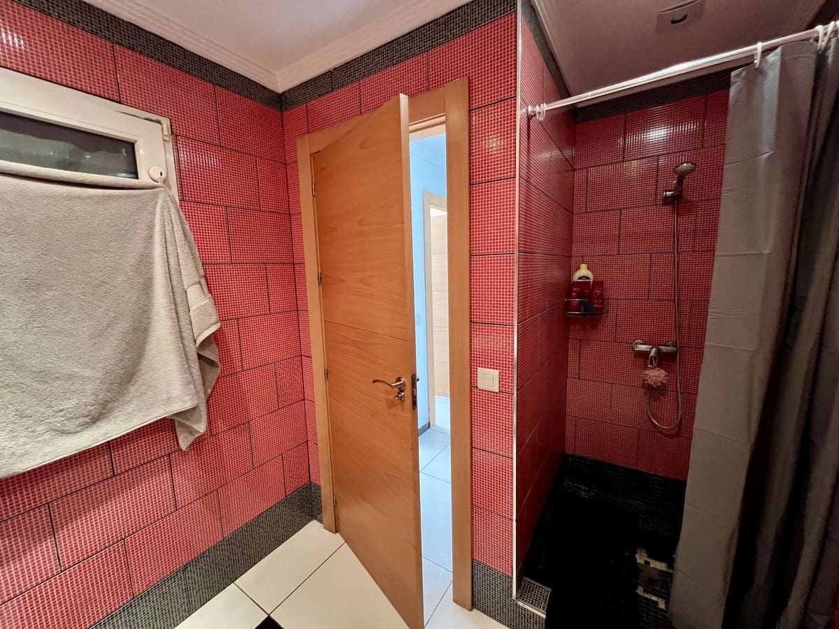 Chalet de 5 habitaciones en El Chaparral en venta - 1.200.000 € (Ref: 9850705)