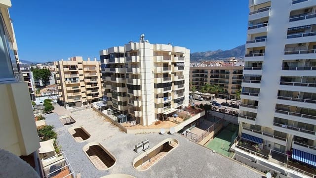 3 slaapkamer Appartement te koop in Castillo Sohail, Fuengirola met garage - € 450.000 (Ref: 9850708)