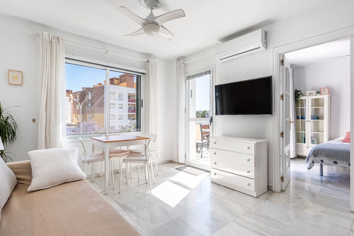 2 slaapkamer Appartement te koop in Benalmadena - € 364.000 (Ref: 9854692)