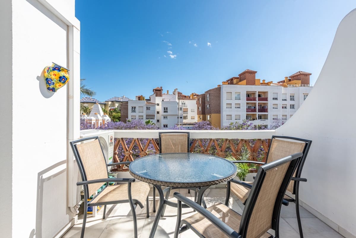 2 slaapkamer Appartement te koop in Benalmadena - € 364.000 (Ref: 9854692)