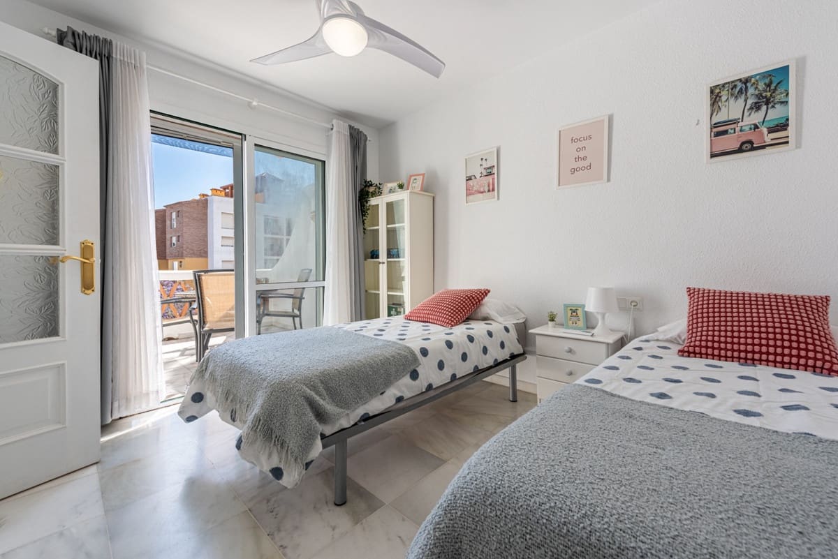 2 slaapkamer Appartement te koop in Benalmadena - € 364.000 (Ref: 9854692)