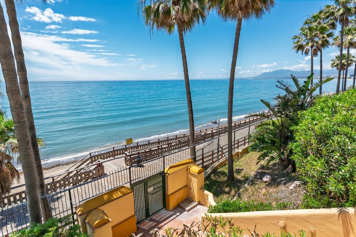 5 soverom Leilighet til salgs i Rio Real med garasje - € 5 295 000 (Ref: 9854693)