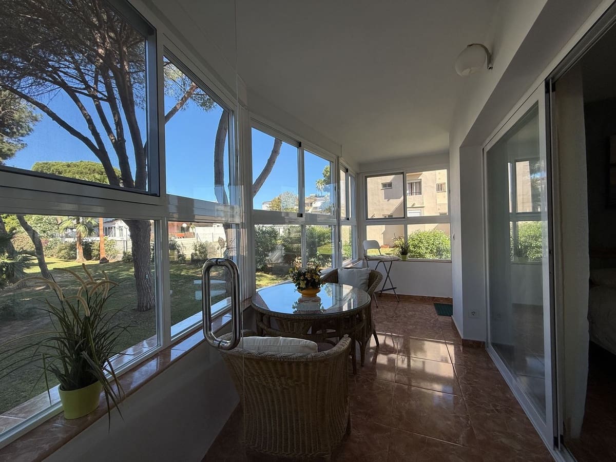 2 sovrum Lägenhet till salu i Calahonda med garage - 295 000 € (Ref: 9854694)