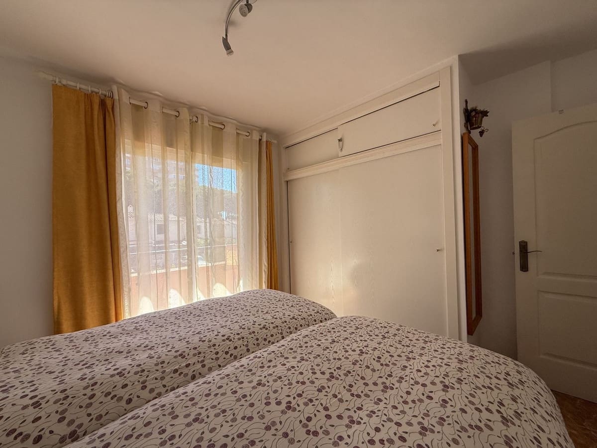 2 sovrum Lägenhet till salu i Calahonda med garage - 295 000 € (Ref: 9854694)