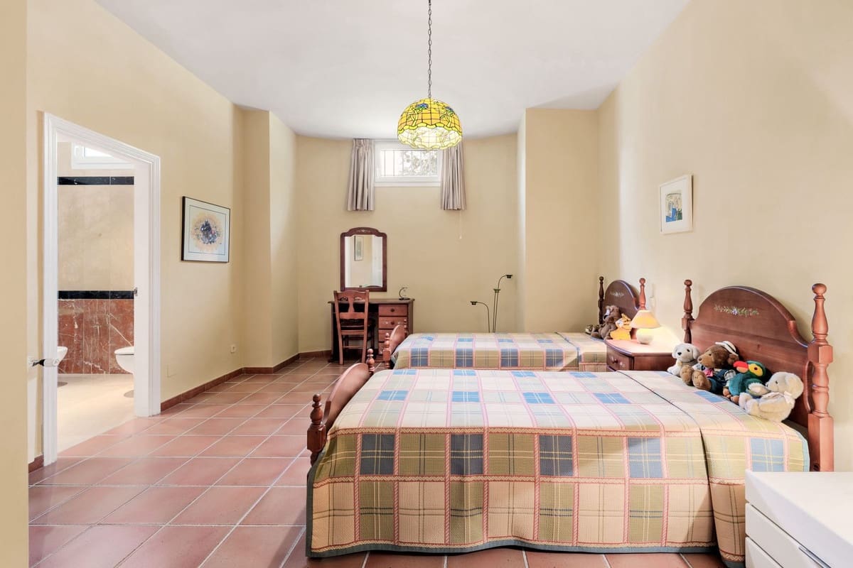 5 soveværelse Villa til salg i Golden Mile - € 5.500.000 (Ref: 9854696)