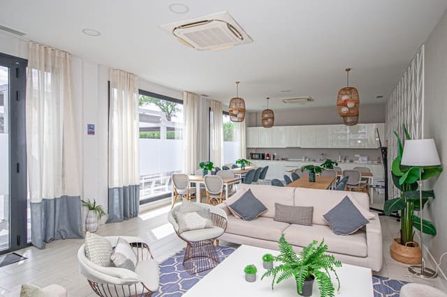 3 soveværelse Lejlighed til salg i La Cala de Mijas, Mijas med garage - € 729.000 (Ref: 9854697)