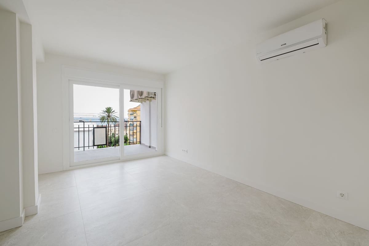 3 makuuhuone Huoneisto myytävänä paikassa Torremolinos - 340 000 € (Ref: 9858924)