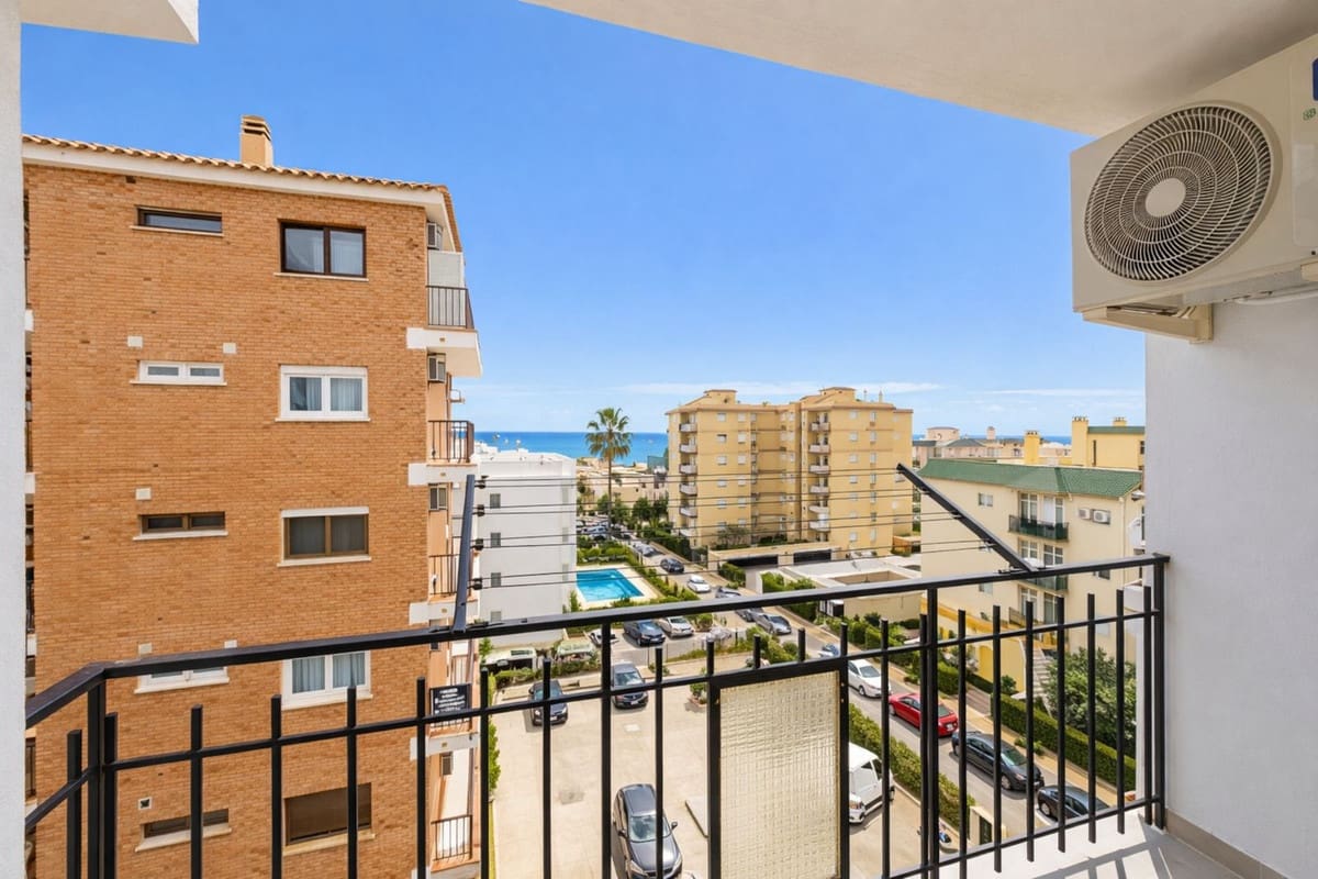 3 makuuhuone Huoneisto myytävänä paikassa Torremolinos - 340 000 € (Ref: 9858924)