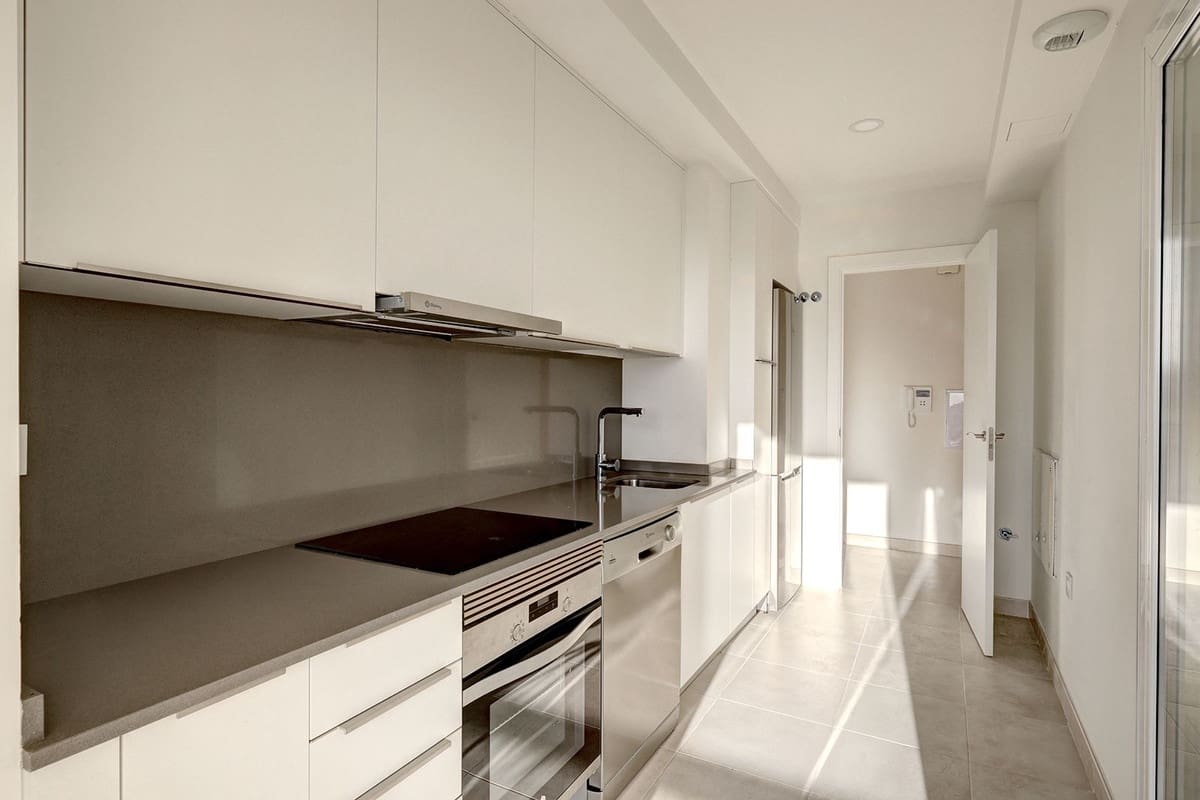 3 sypialnia Apartament na sprzedaż w Estepona z garażem - 499 000 € (Ref: 9861257)