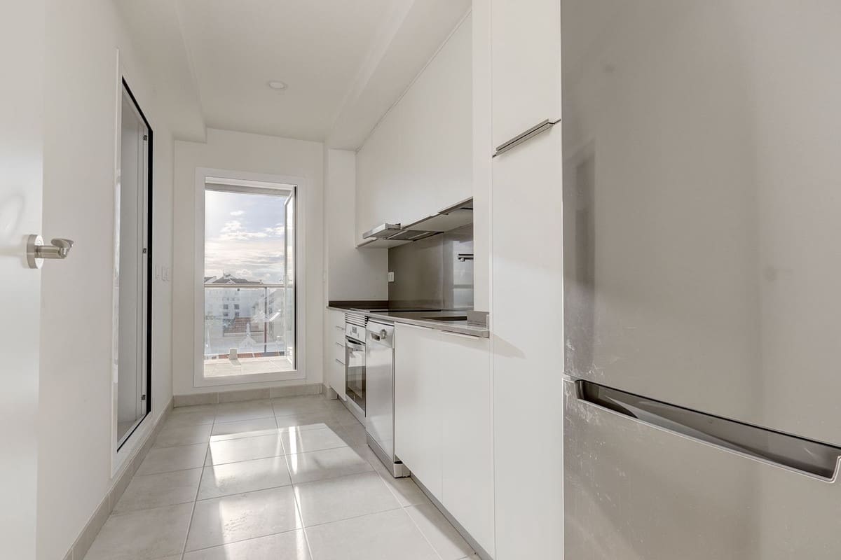 3 sypialnia Apartament na sprzedaż w Estepona z garażem - 499 000 € (Ref: 9861257)