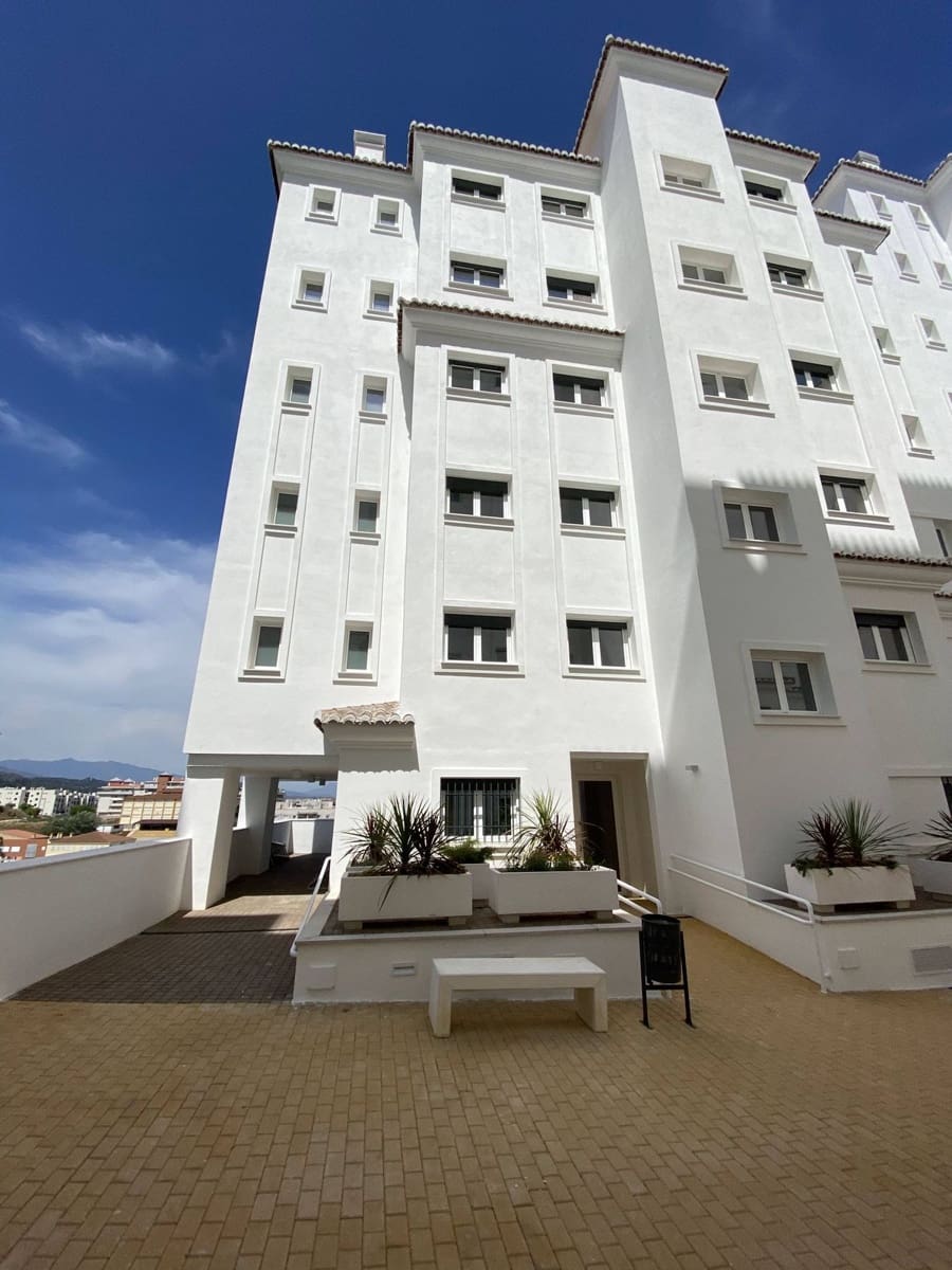 3 sypialnia Apartament na sprzedaż w Estepona z garażem - 499 000 € (Ref: 9861257)