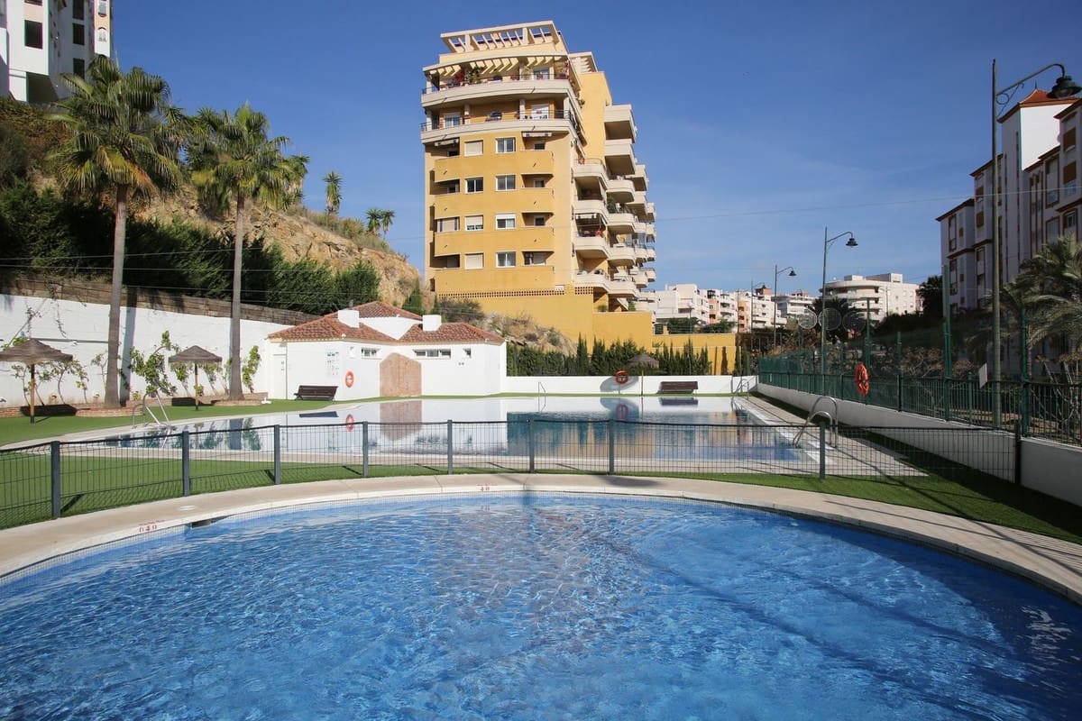 3 sypialnia Apartament na sprzedaż w Estepona z garażem - 499 000 € (Ref: 9861257)