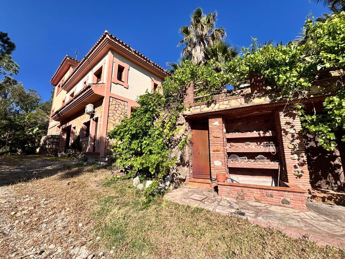 5 camera da letto Villa in vendita in Estepona - 1.676.000 € (Rif: 9861262)