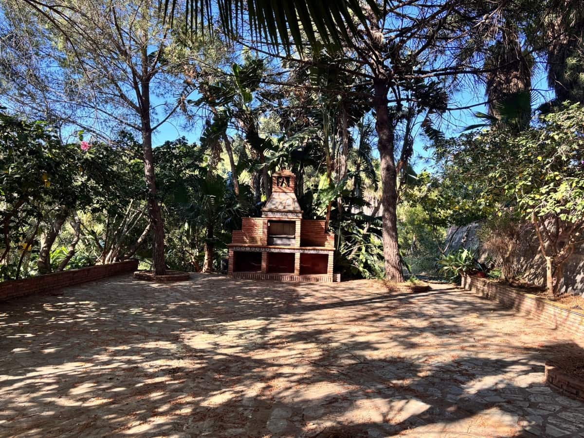 5 camera da letto Villa in vendita in Estepona - 1.676.000 € (Rif: 9861262)