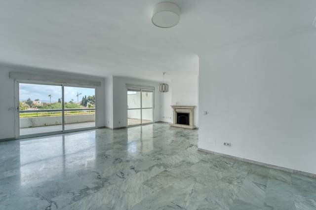 5 slaapkamer Penthouse te koop in Guadalmina Baja, Marbella - € 1.320.000 (Ref: 9861265)