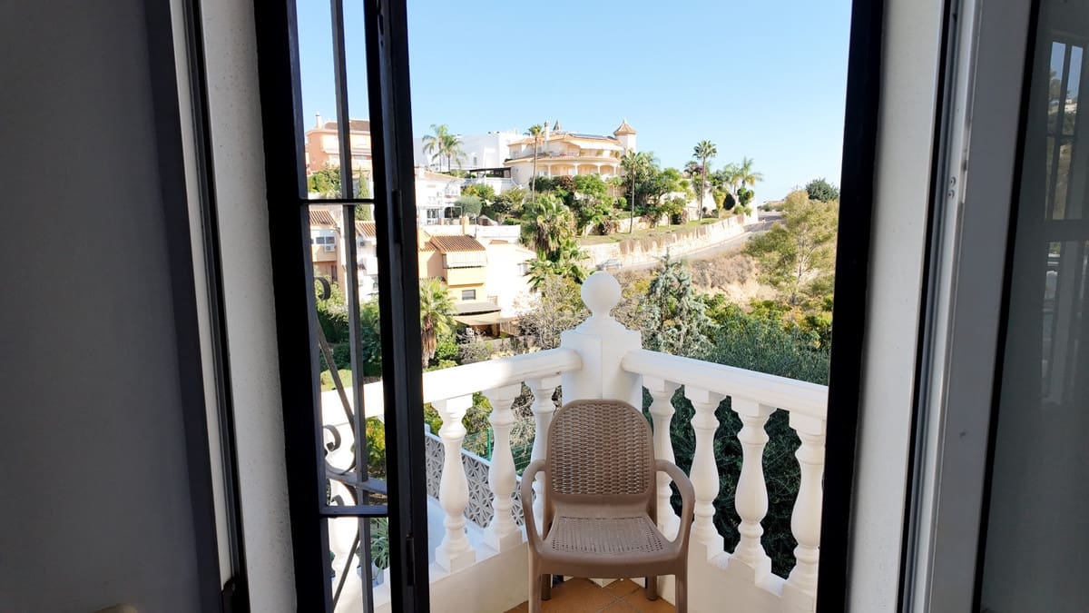 9 soverom Hus til salgs i Mijas - € 850 000 (Ref: 9861271)