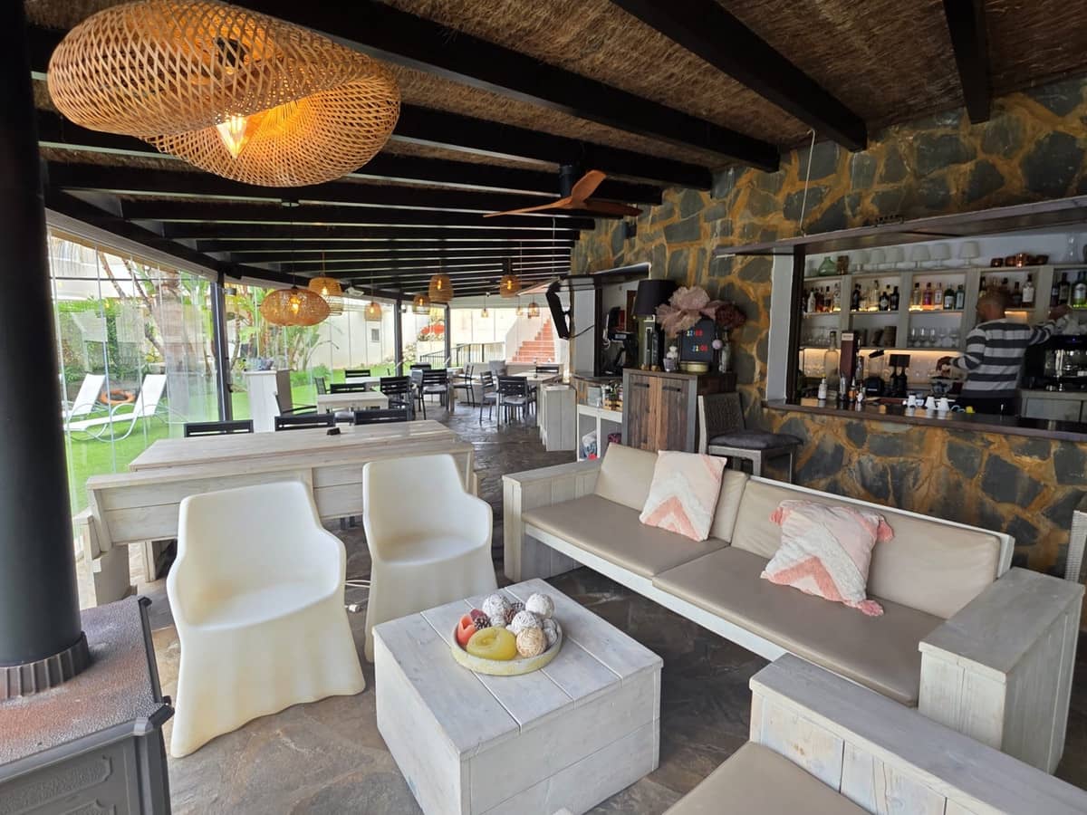 3 soveværelse Lejlighed til salg i Nueva Andalucia - € 620.000 (Ref: 9861274)