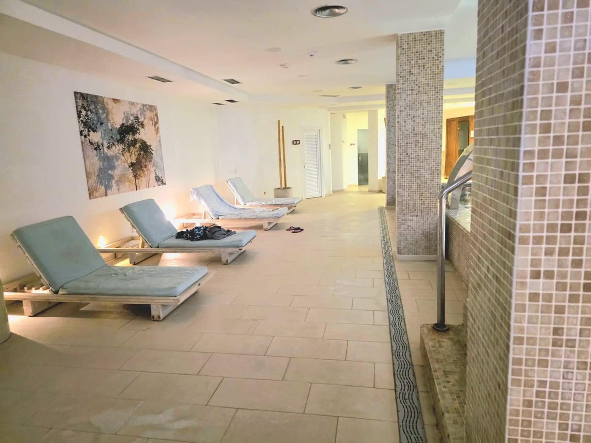 3 soveværelse Lejlighed til salg i Nueva Andalucia - € 620.000 (Ref: 9861274)