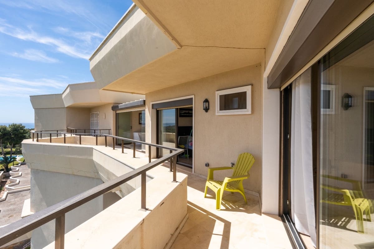 2 soveværelse Penthouse til salg i Estepona - € 629.000 (Ref: 9861276)