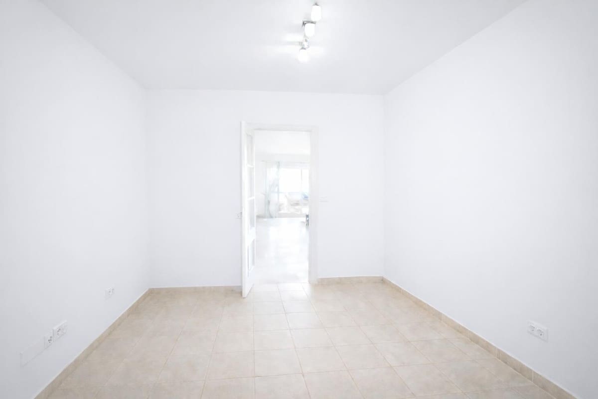 2 slaapkamer Appartement te koop in New Golden Mile - € 694.000 (Ref: 9861289)