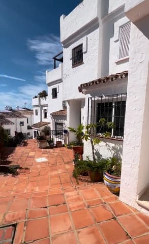 2 slaapkamer Huis te koop in Casco Antiguo, Marbella - € 500.000 (Ref: 9861292)