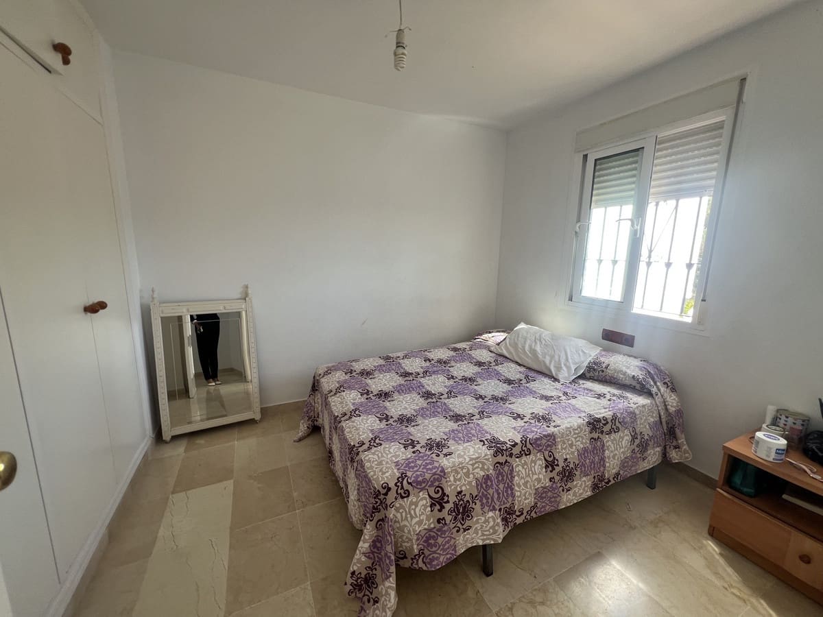 2 quarto Casa em Banda para venda em Marbella - 500 000 € (Ref: 9861292)