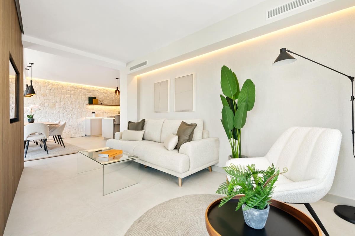 2 slaapkamer Penthouse te koop in San Pedro de Alcantara - € 480.000 (Ref: 9861297)