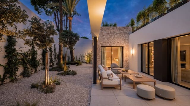 4 makuuhuone Huvila myytävänä paikassa Puerto Banus, Marbella - 5 975 000 € (Ref: 9861300)