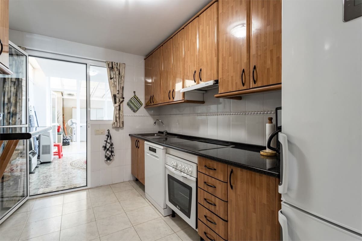 4 Zimmer Apartment zu verkaufen in Fuengirola - 950.000 € (Ref: 9861305)