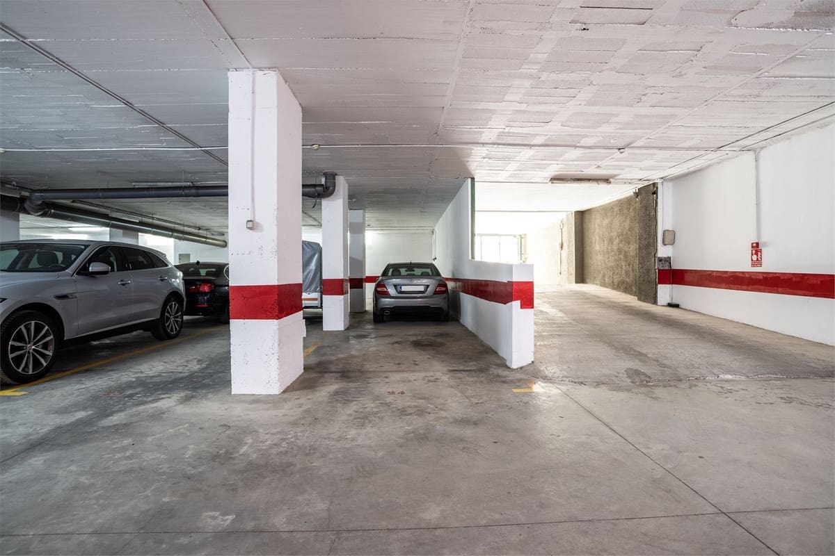 4 Zimmer Apartment zu verkaufen in Fuengirola - 950.000 € (Ref: 9861305)
