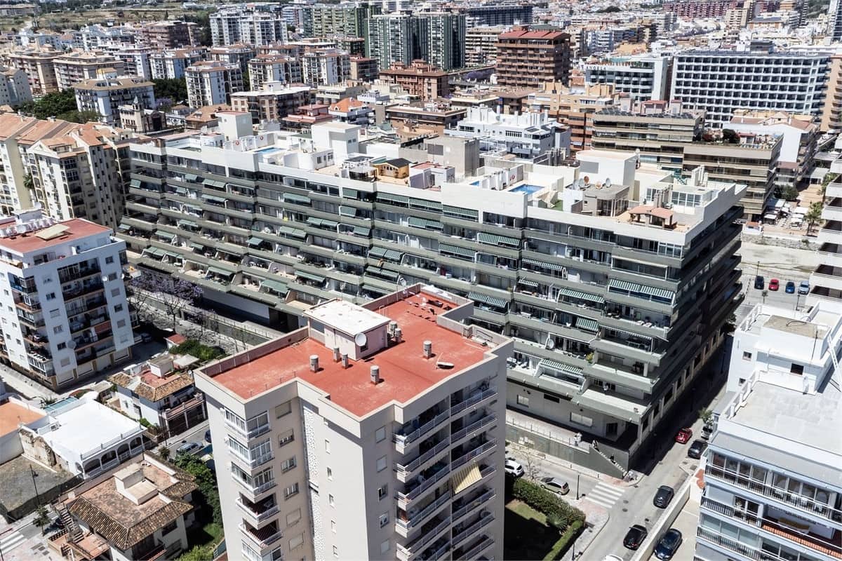 4 Zimmer Apartment zu verkaufen in Fuengirola - 950.000 € (Ref: 9861305)