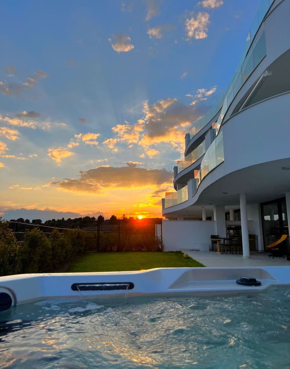 3 sypialnia Apartament na sprzedaż w Fuengirola z garażem - 890 000 € (Ref: 9863798)