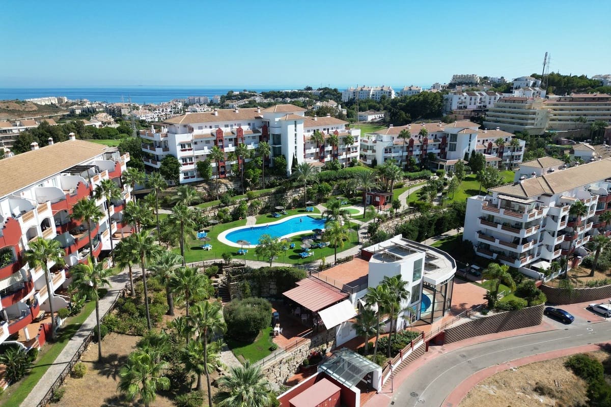 2 chambre Appartement à vendre à Riviera del Sol - 399 000 € (Ref: 9863803)