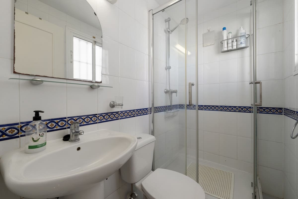 2 sovrum Takvåning till salu i Mijas med garage - 339 000 € (Ref: 9866278)