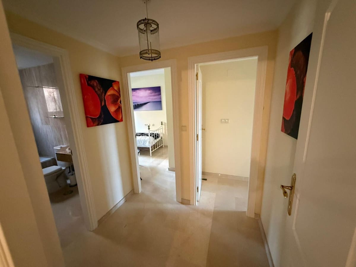 2 sypialnia Apartament na sprzedaż w Marbella - 440 000 € (Ref: 9866283)