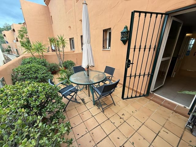 2 sypialnia Apartament na sprzedaż w Casco Antiguo, Marbella - 440 000 € (Ref: 9866283)