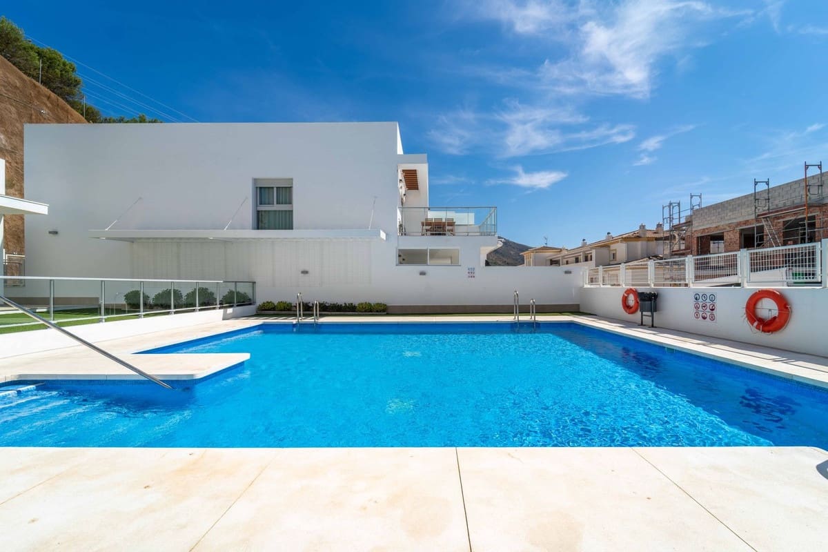 4 soverom Leilighet til salgs i Benalmadena Costa med garasje - € 1 200 000 (Ref: 9866285)