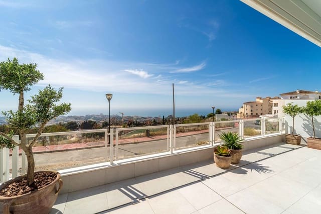 4 sovrum Lägenhet till salu i Benalmadena Costa, Benalmádena med garage - 1 200 000 € (Ref: 9866285)