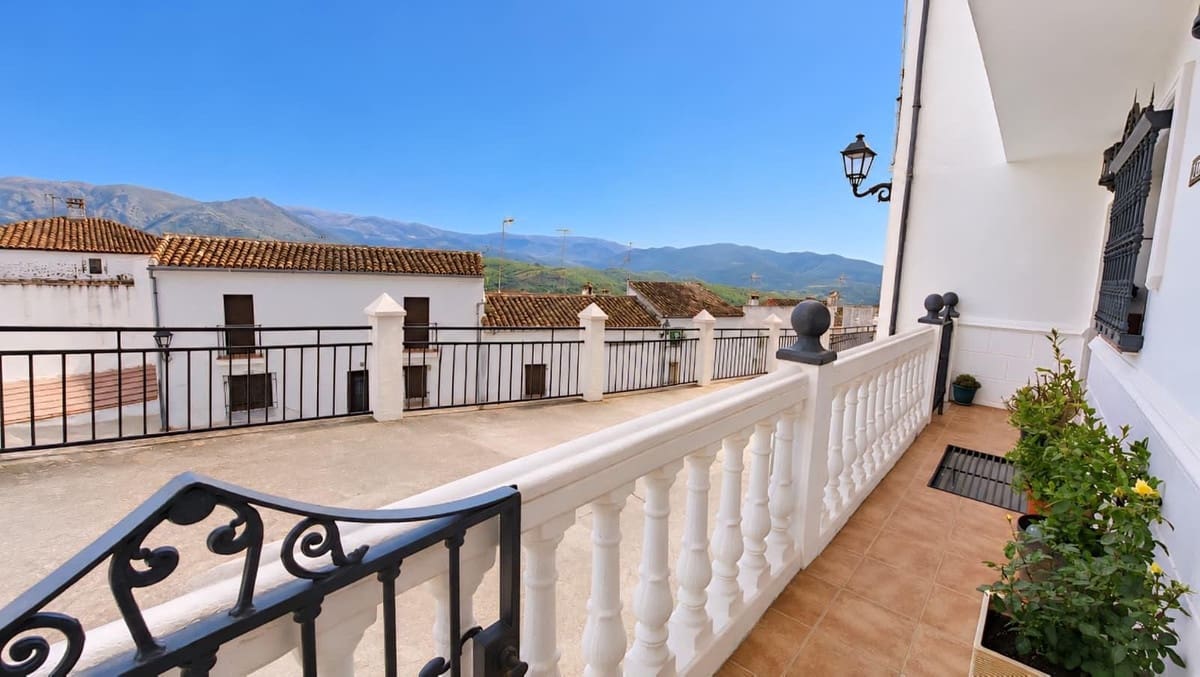 8 quarto Casa em Banda para venda em Ronda com garagem - 245 000 € (Ref: 9866286)
