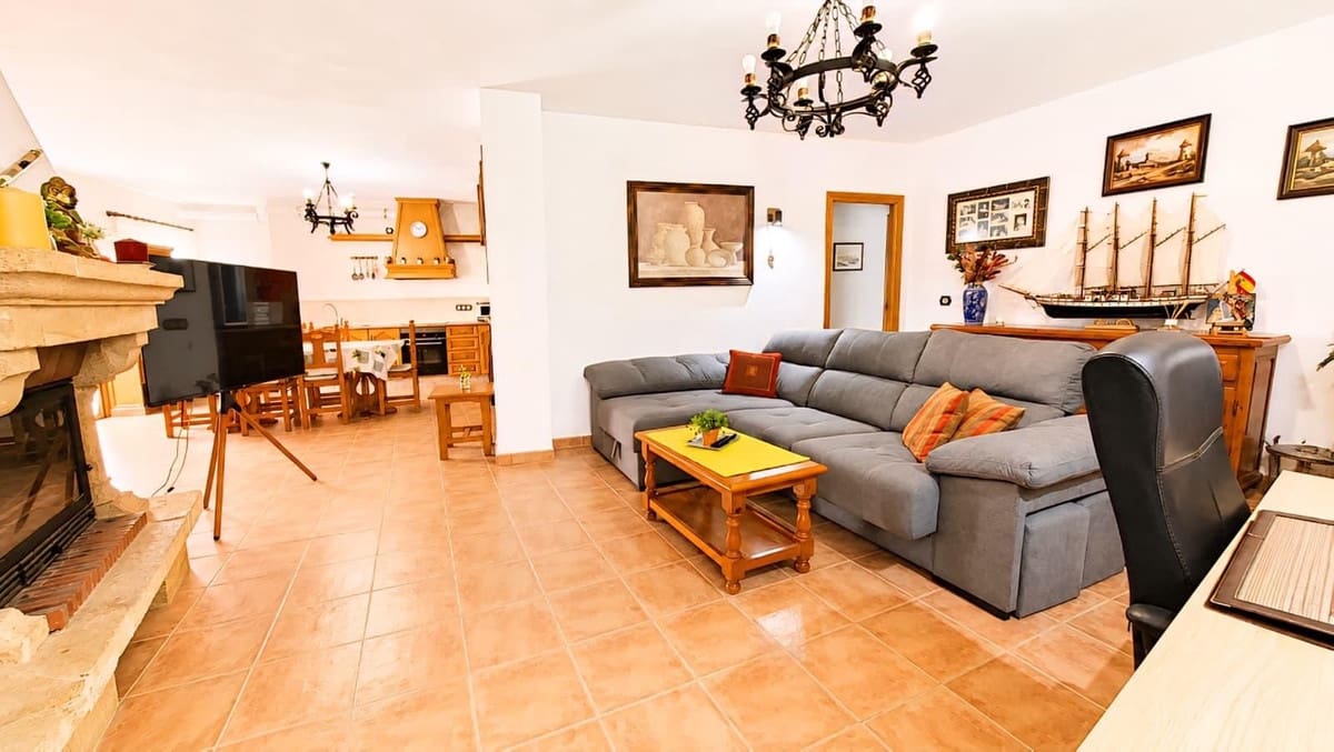 8 quarto Casa em Banda para venda em Ronda com garagem - 245 000 € (Ref: 9866286)