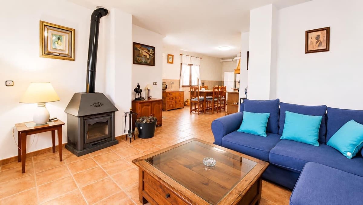 8 quarto Casa em Banda para venda em Ronda com garagem - 245 000 € (Ref: 9866286)