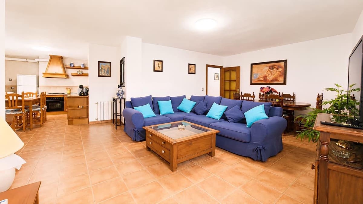 8 quarto Casa em Banda para venda em Ronda com garagem - 245 000 € (Ref: 9866286)