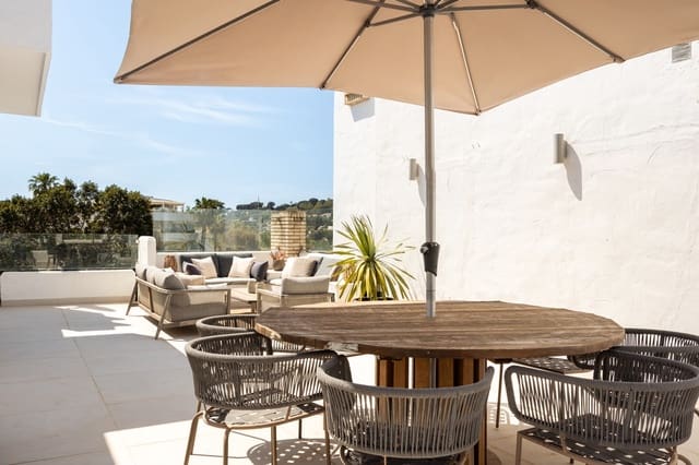 3 soveværelse Lejlighed til salg i Puerto Banus, Marbella - € 779.000 (Ref: 9866287)