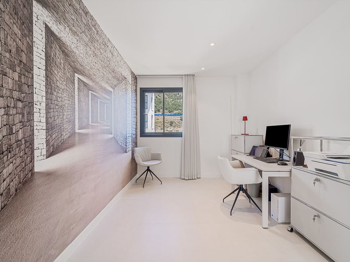 3 sypialnia Penthouse na sprzedaż w Fuengirola z garażem - 1 199 000 € (Ref: 9867977)