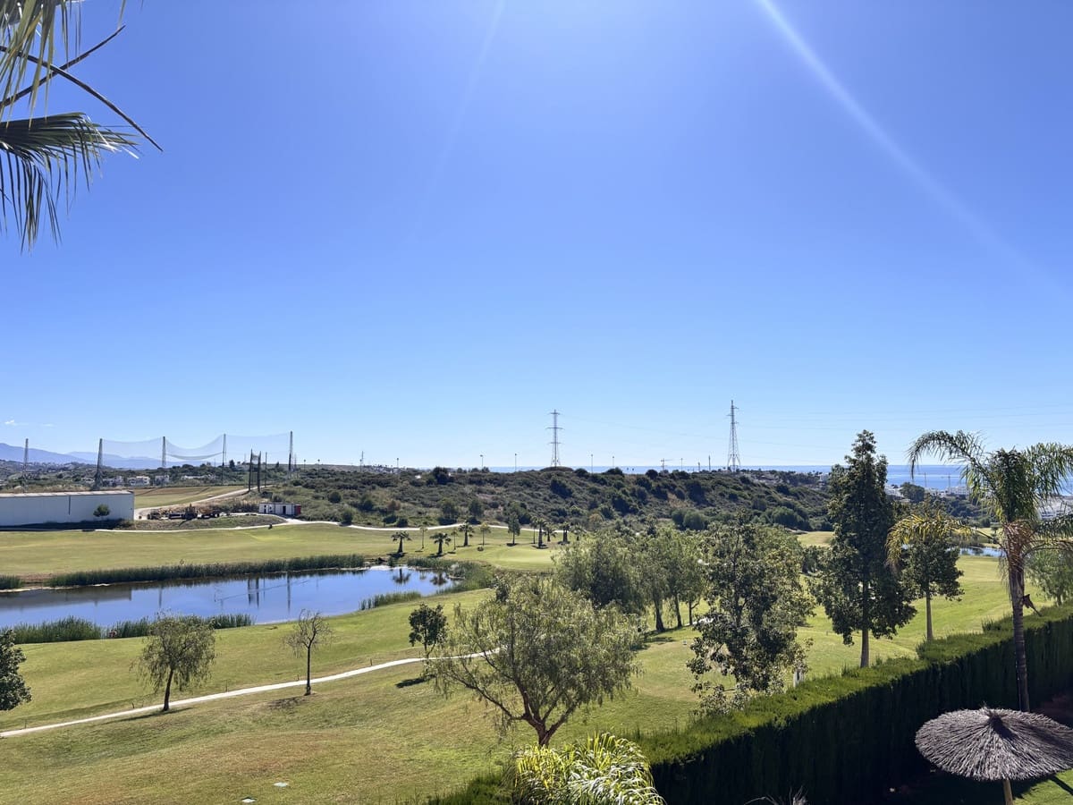 3 chambre Maison de Ville à vendre à Estepona - 940 000 € (Ref: 9867983)