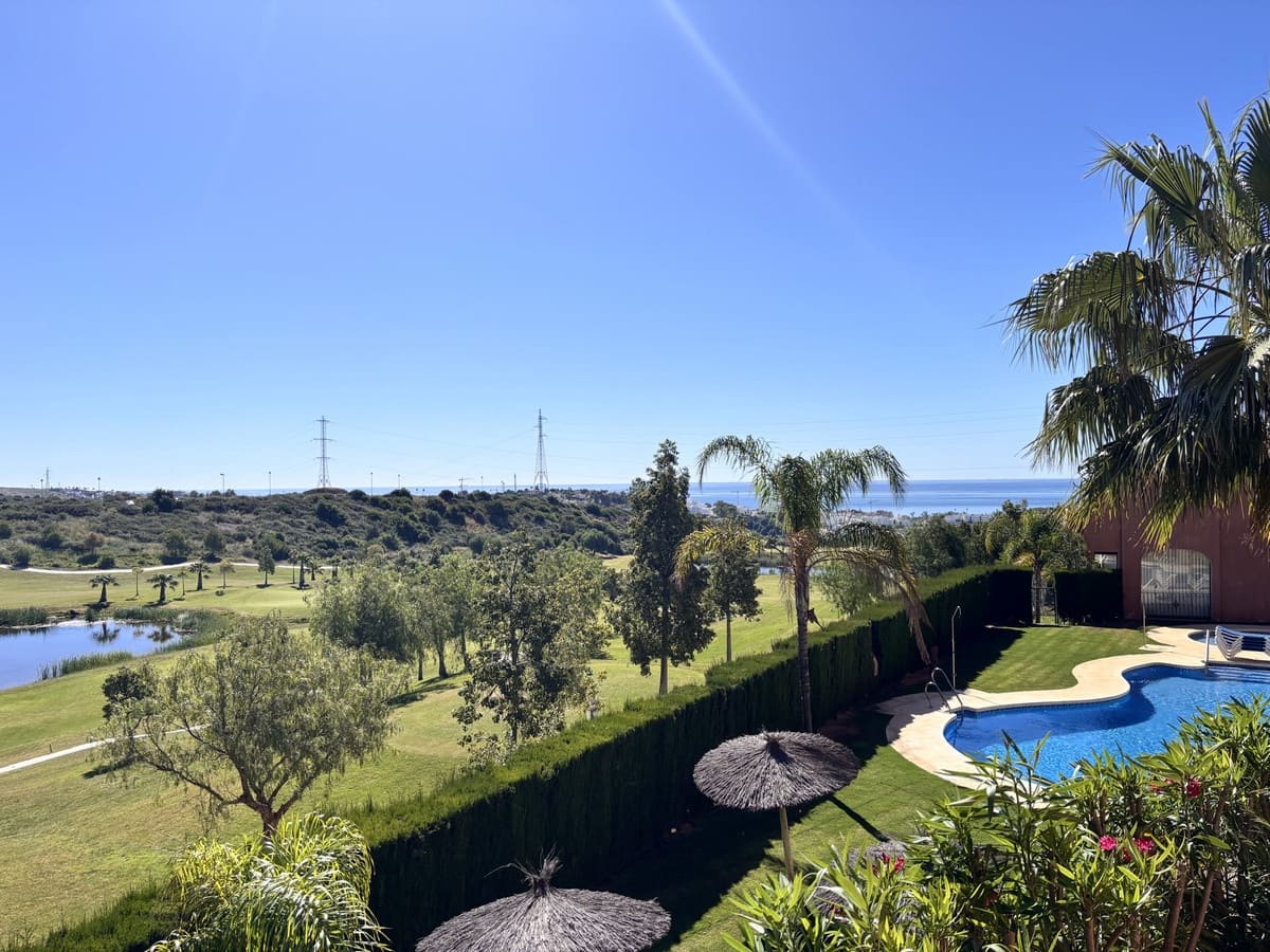 3 chambre Maison de Ville à vendre à Estepona - 940 000 € (Ref: 9867983)