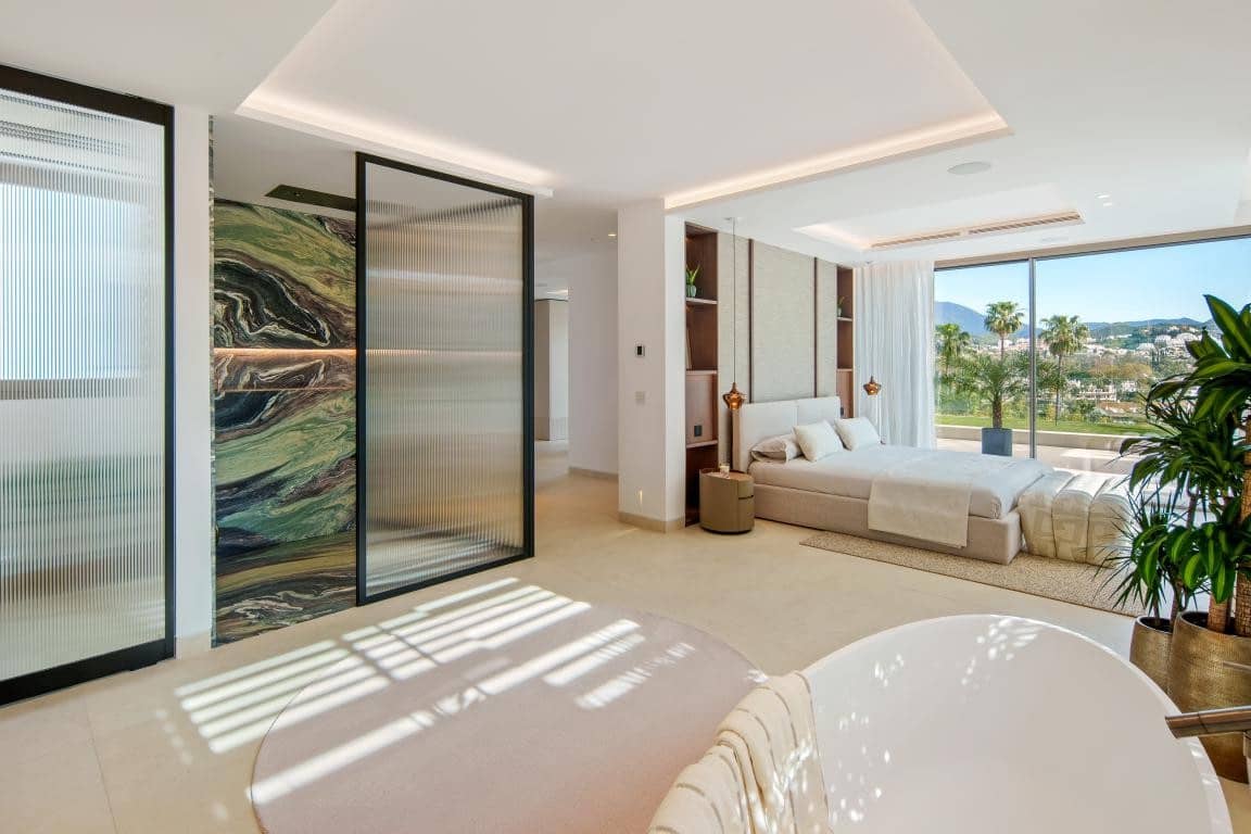 5 chambre Villa/Maison à vendre à Nueva Andalucia - 11 750 000 € (Ref: 9867988)